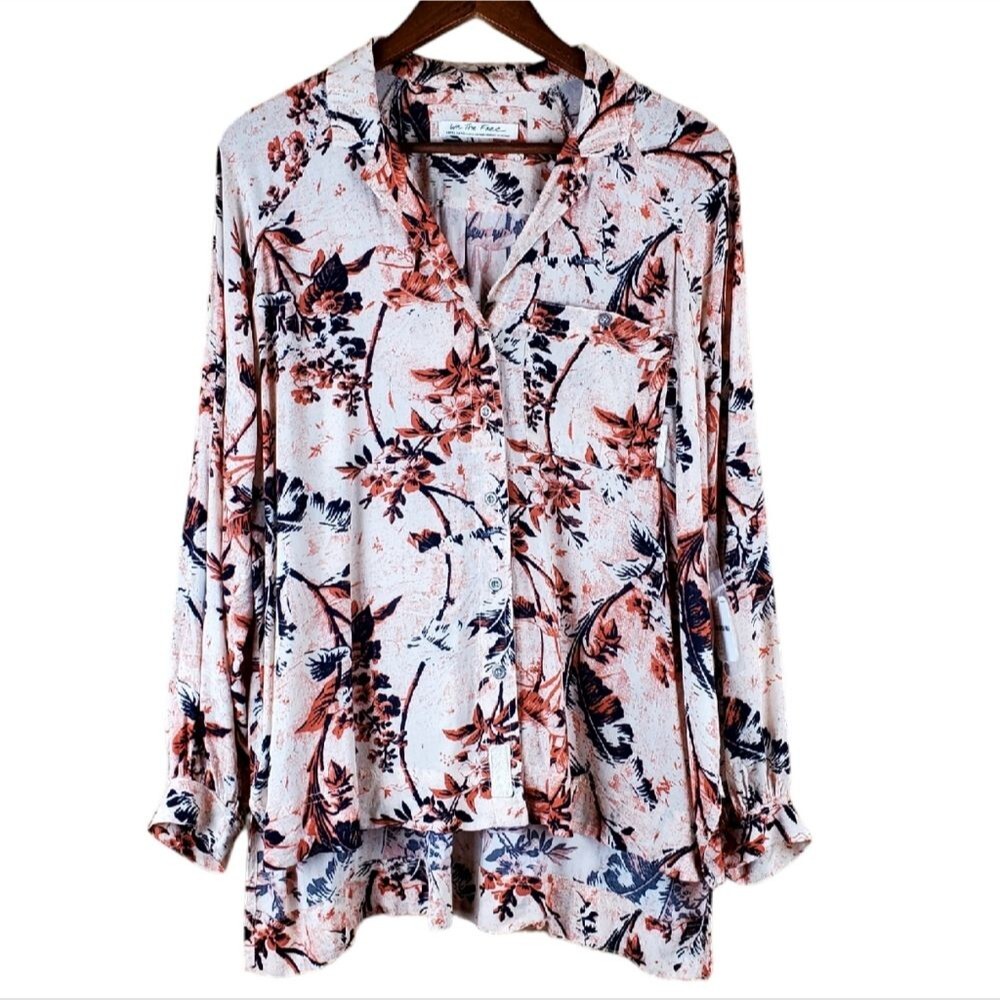 WE THE FREE Floral Button Front Blouse XS New With Tags Boho Top